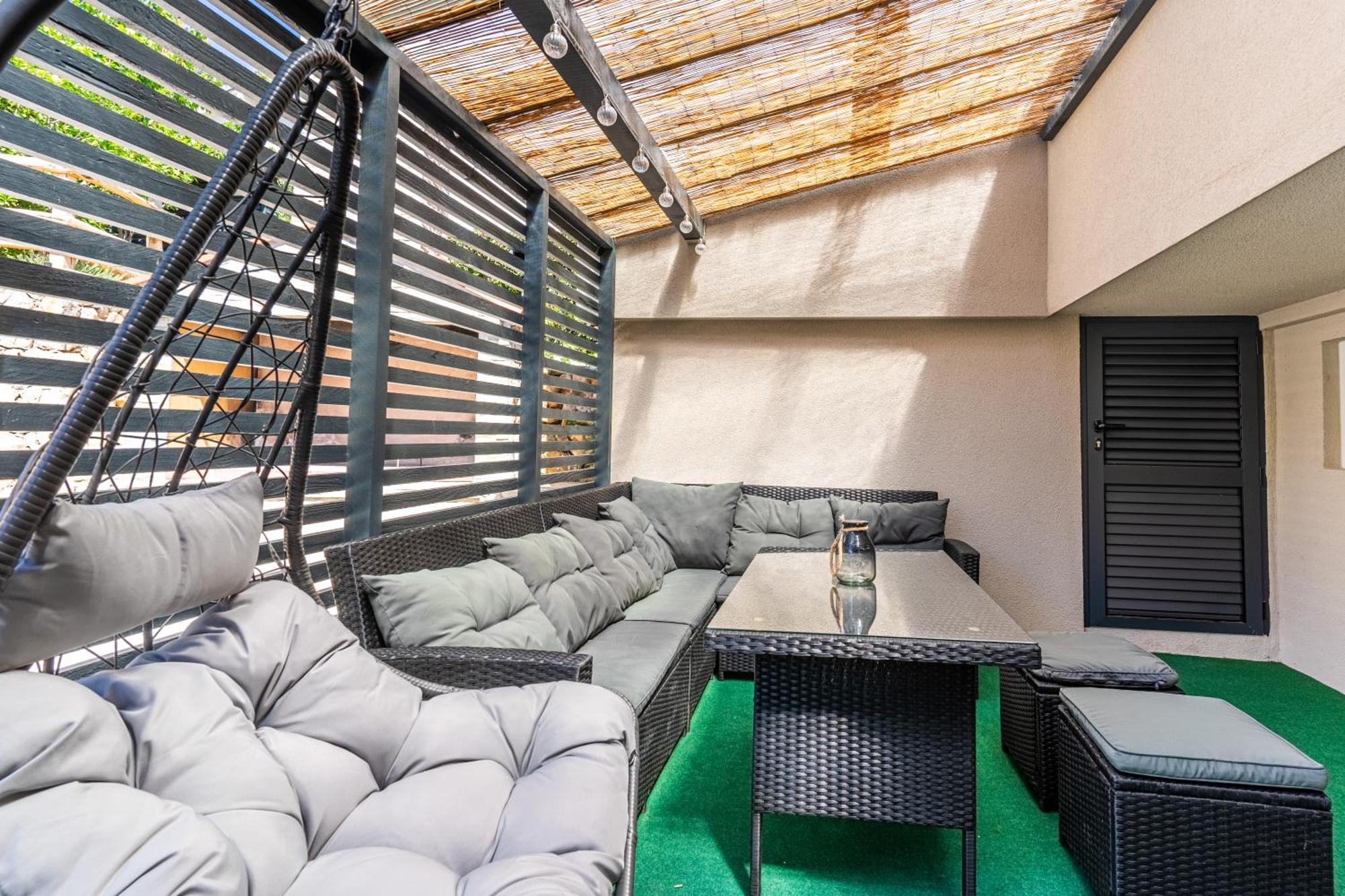 Kuca Matanovic Apartment Крес Екстериор снимка