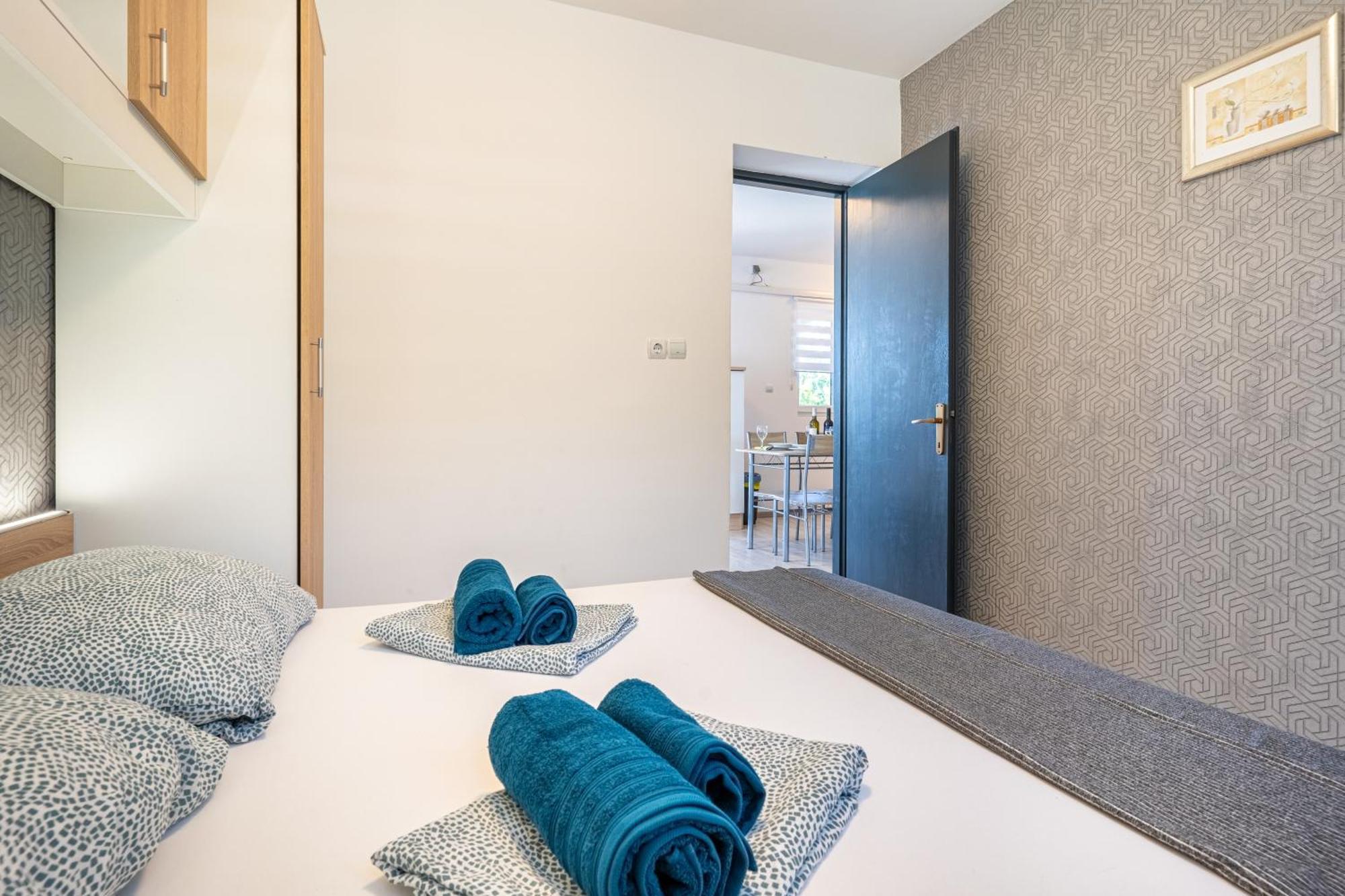 Kuca Matanovic Apartment Крес Екстериор снимка