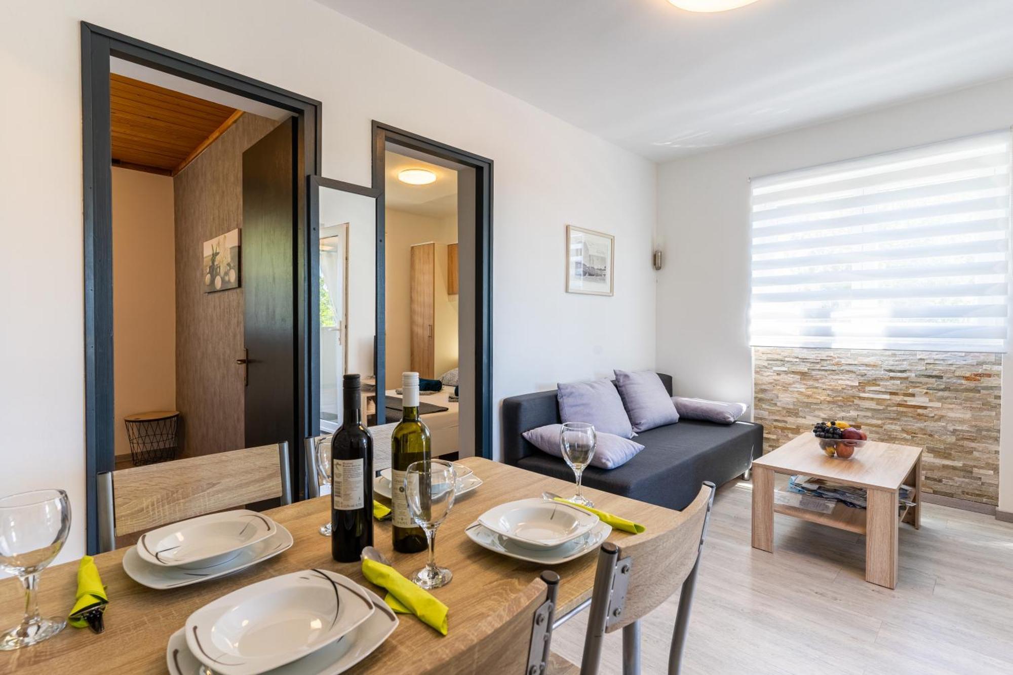 Kuca Matanovic Apartment Крес Екстериор снимка